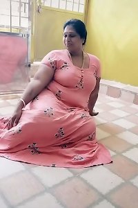 scorching desi chut